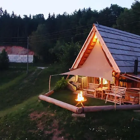 Luksuzna Pastirska Hiska Z Razgledom Nova Vas (Bloke)